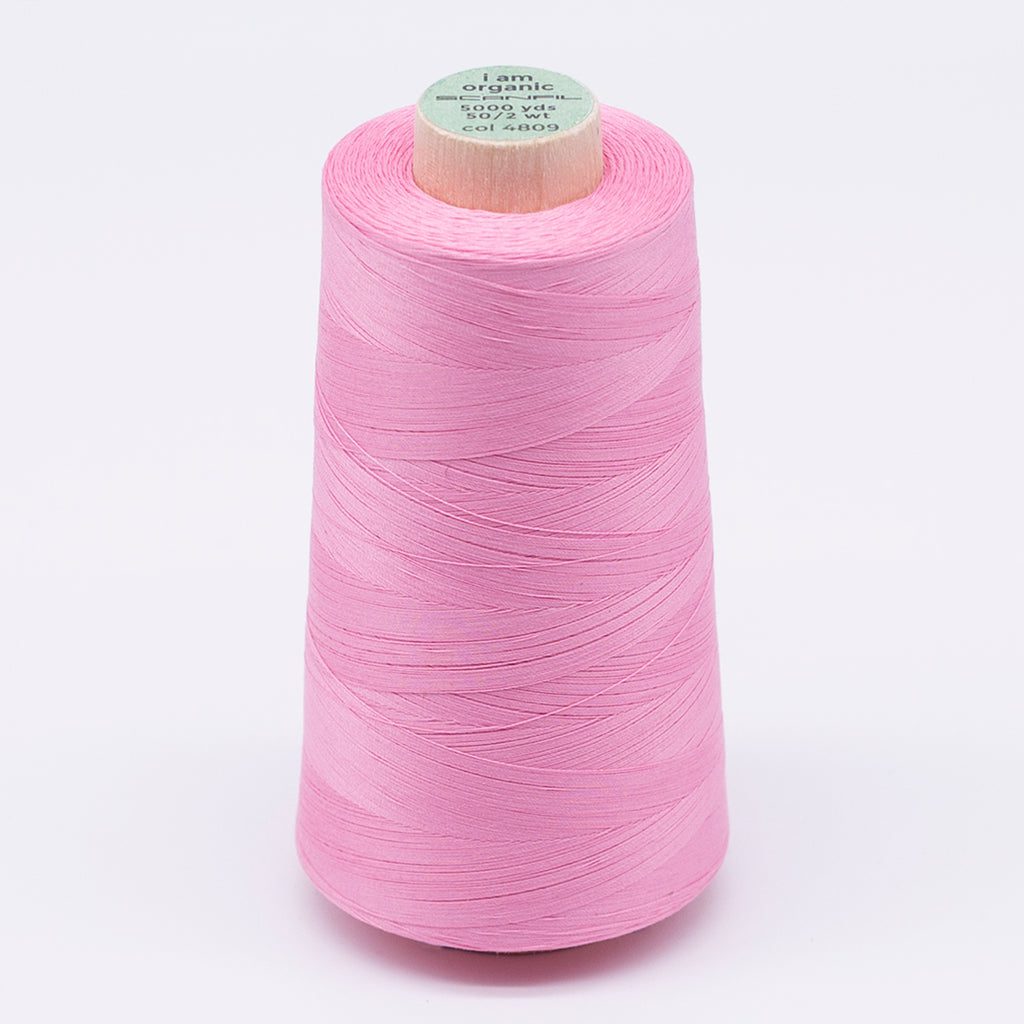 Scanfil Organic cotton Naaigaren 4572m/5000yd (houten cone) - 4809